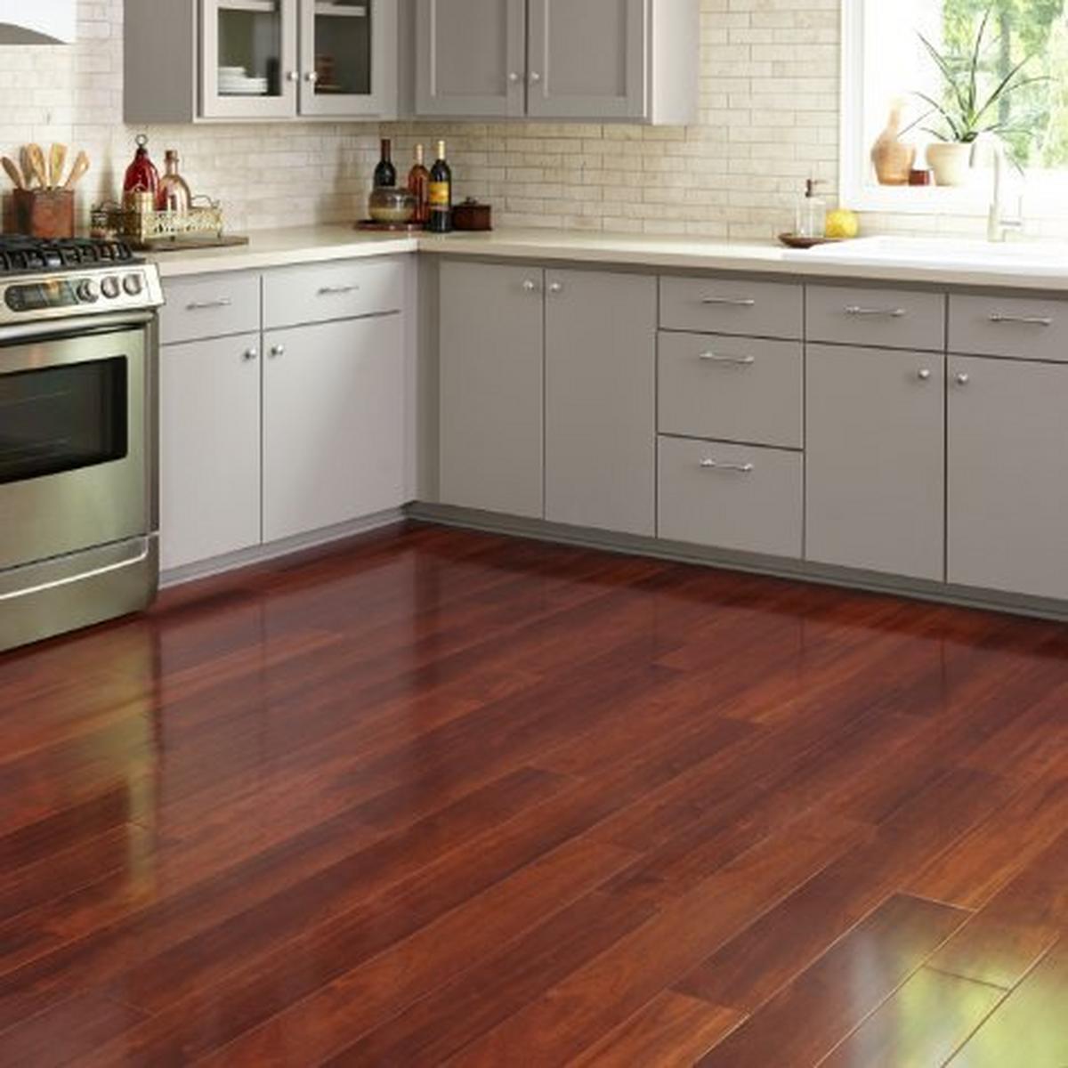 Home Decor Flooring / 17 Delightful Interior Designs With Laminate Flooring / Florida tile home collection wind river beige 6 in.